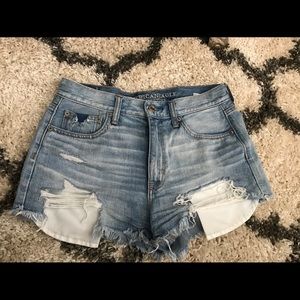 American Eagle High Waisted Shorts